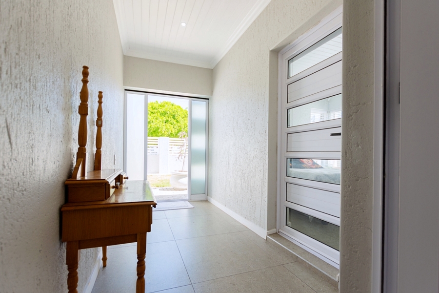 3 Bedroom Property for Sale in Port Owen Western Cape